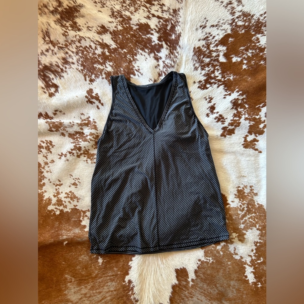 Lululemon Tank - Picture 2 of 3